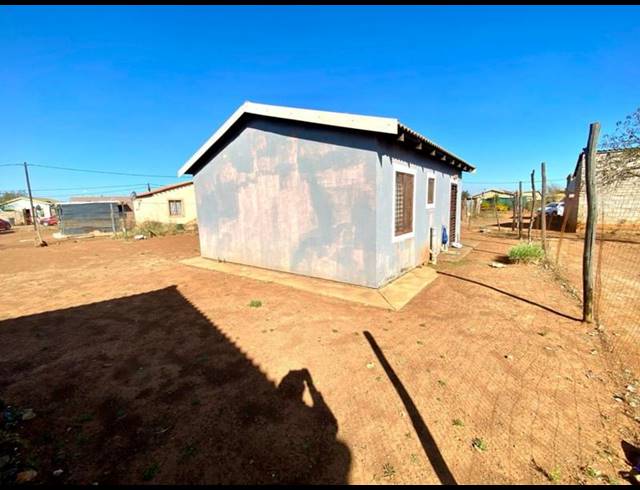 2 BEDROOM HOUSE FOR SALE IN KANANA PARK